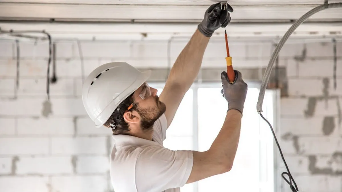 Slide of Electricians Services