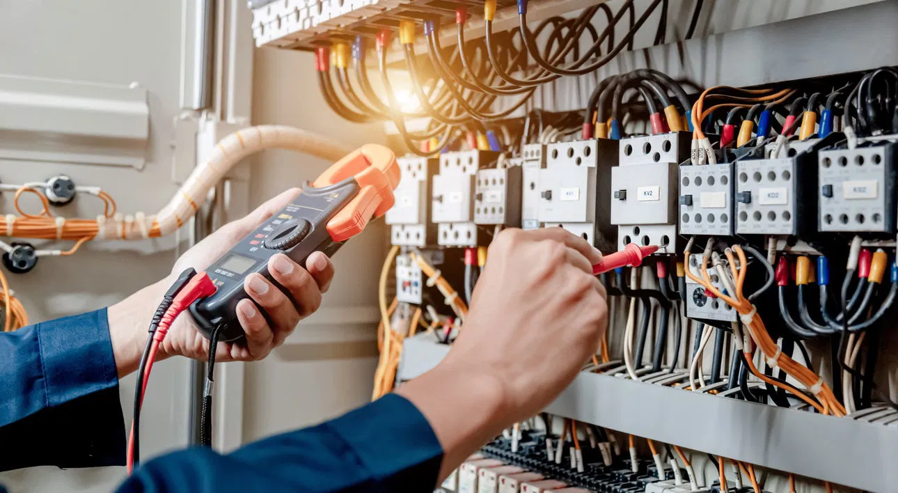 Slide of Electricians Services